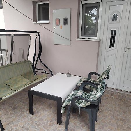 Apartman Anastasija Surcin Exterior photo