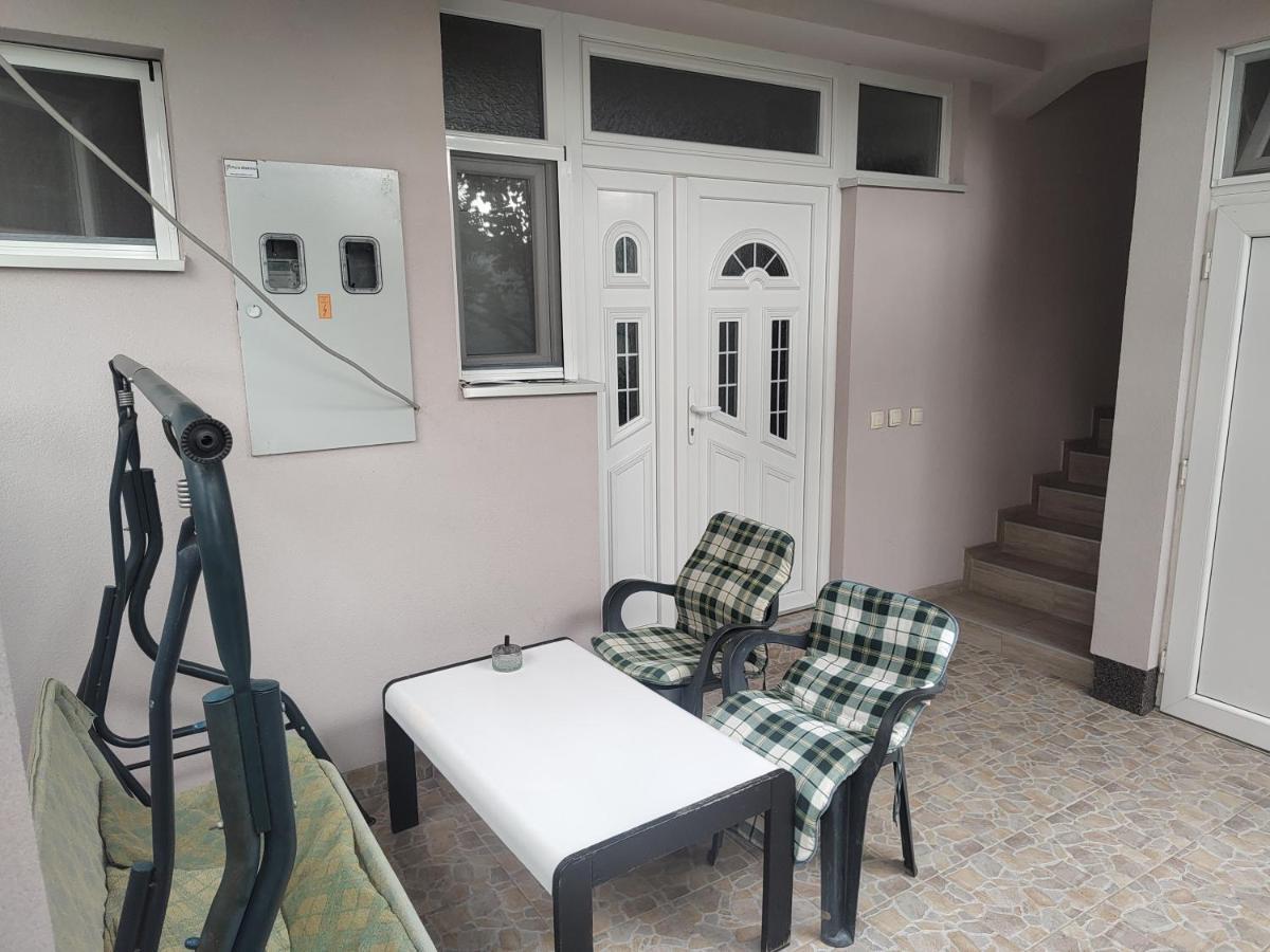 Apartman Anastasija Surcin Exterior photo
